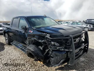 2021 Chevrolet Silverado 1500 RST with VIN 3GCUYEETXMG242080, listed as a Copart auction lot 49349025 with 19,013 mi miles and Salvage Title. Bid and sale history available at carsss.com. Image 4.