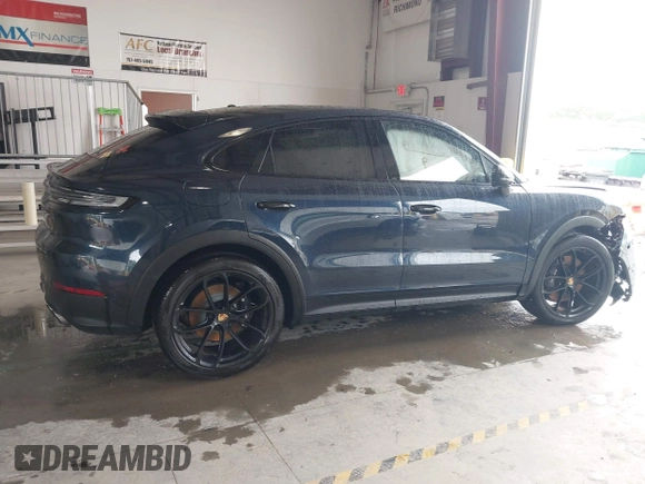 2024 Porsche Cayenne z VIN WP1BA2AY3RDA52863, wystawiony jako IAAI lot #42317622 z przebiegiem Nie podano mil oraz . Historia ofert i sprzedaży dostępna na DreamBid. Obrazek 13.