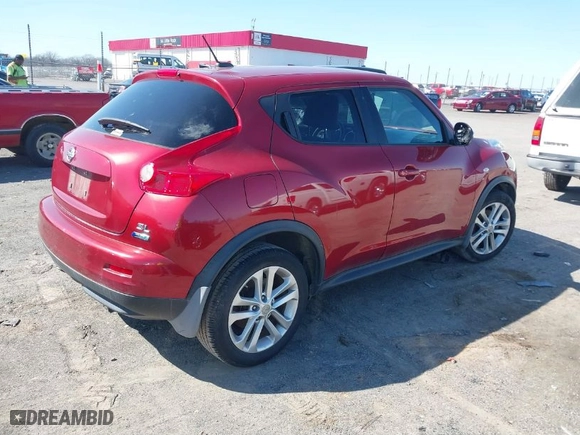 2012 Nissan Juke SL with VIN JN8AF5MR8CT117874, listed as a IAAI auction lot 41753101 with 117,710 mi miles. Bid and sale history available at carsss.com. Image 4.