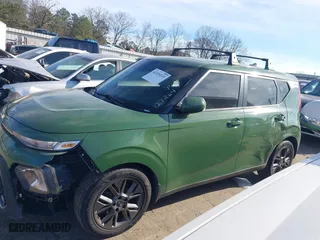 2021 Kia Soul EX with VIN KNDJ33AU4M7127264, listed as a IAAI auction lot 41339243 with 102,279 mi miles. Bid and sale history available at carsss.com. Image 14.