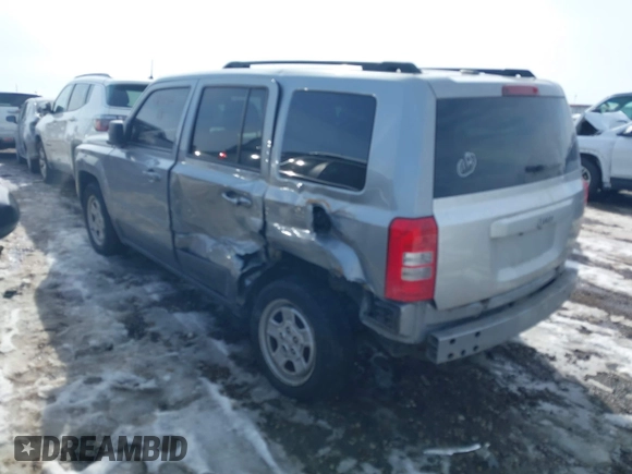 2017 Jeep Patriot Sport with VIN 1C4NJPBA9HD149576, listed as a IAAI auction lot 41646464 with 83,304 mi miles. Bid and sale history available at carsss.com. Image 3.