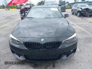 2020 BMW 4 Series 430i xDrive z VIN WBA4J3C08LBL11466, wystawiony jako IAAI lot #42253559 z przebiegiem 26 838 mil mil oraz . Historia ofert i sprzedaży dostępna na DreamBid. Obrazek 12.