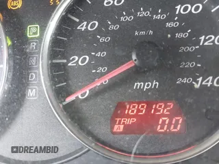 2006 Mazda 6 i with VIN 1YVFP80CX65M36617, listed as a IAAI auction lot 42059906 with 189,192 mi miles. Bid and sale history available at carsss.com. Image 7.