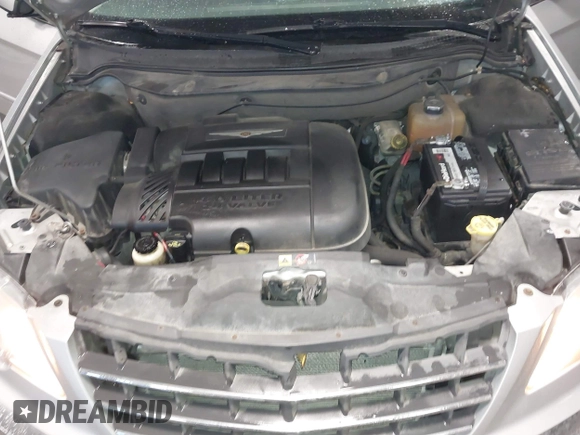 2007 Chrysler Pacifica Touring with VIN 2A8GM68XX7R140279, listed as a IAAI auction lot 41842527 with 135,721 mi miles. Bid and sale history available at carsss.com. Image 10.