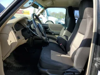 2004 Ford Ranger XL Fleet with VIN 1FTZR15E44PB14829, listed as a Copart auction lot 55150895 with 113,591 mi miles and Salvage Title. Bid and sale history available at DreamBid. Image 7.