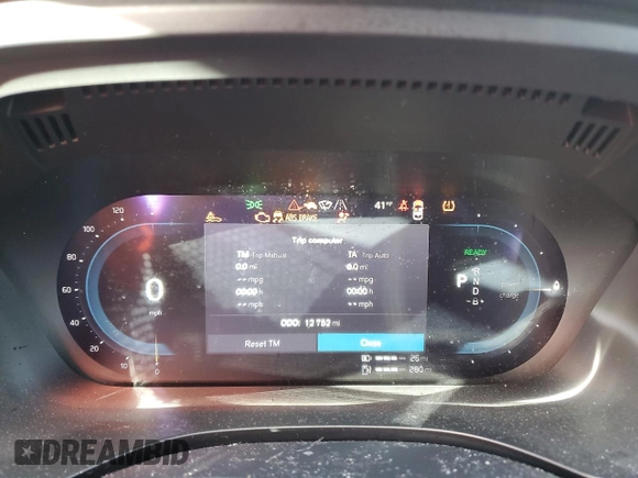 2024 Volvo XC60 Plus Dark Theme z VIN YV4H60DLXR1849191, wystawiony jako Copart lot #50136745 z przebiegiem 12 752 mil mil oraz Szkoda całkowita • Salvage title. Historia ofert i sprzedaży dostępna na DreamBid. Obrazek 9.