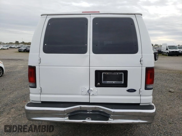 2008 Ford Econoline Cargo Commercial z VIN 1FTNE24L18DA96801, wystawiony jako Copart lot #50014355 z przebiegiem 145 664 mil mil oraz Czysty tytuł • Clean title. Historia ofert i sprzedaży dostępna na DreamBid. Obrazek 6.