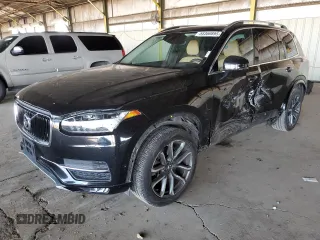 2016 Volvo XC90 T6 Momentum z VIN YV4A22PK7G1050896, wystawiony jako Copart lot #55360895 z przebiegiem 118 351 mil mil oraz Szkoda całkowita • Salvage title. Historia ofert i sprzedaży dostępna na DreamBid. Obrazek 1.