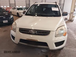 2009 Kia Sportage LX with VIN KNDJE723497563630, listed as a IAAI auction lot 41911423 with 213,040 mi miles. Bid and sale history available at carsss.com. Image 12.