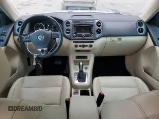 2013 Volkswagen Tiguan SE с VIN WVGBV7AXXDW548780, выставлен на аукционе Copart как лот 55157985 с пробегом 92 767 миль миль и Списание • Salvage title. История ставок и продаж доступна на DreamBid. Изображение 8.