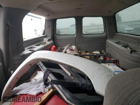 2004 Chevrolet Suburban LS with VIN 3GNGK26U84G244373, listed as a Copart auction lot 80737304 with 191,545 mi miles and Salvage Title. Bid and sale history available at carsss.com. Image 10.