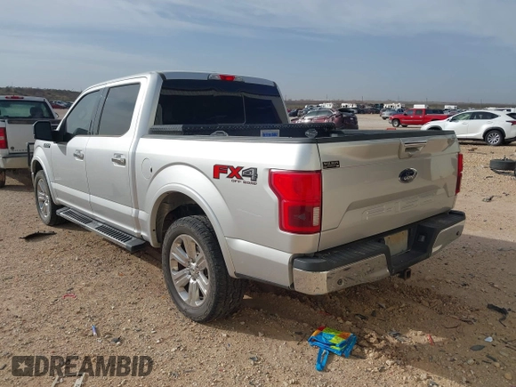 2018 Ford F-150 XL with VIN 1FTEW1E54JFC43582, listed as a IAAI auction lot 41810585 with 189,863 mi miles. Bid and sale history available at carsss.com. Image 3.
