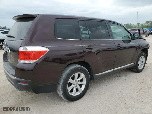 2011 Toyota Highlander with VIN 5TDZK3EH8BS045656, listed as a Copart auction lot 53379955 with 156,890 mi miles and Salvage Title. Bid and sale history available at carsss.com. Image 3.