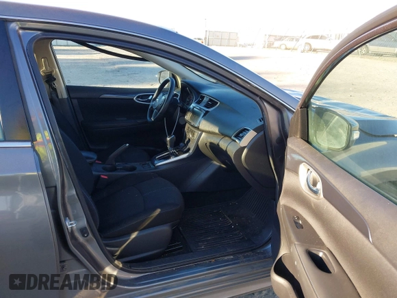 2019 Nissan Sentra S z VIN 3N1AB7APXKY265054, wystawiony jako IAAI lot #40929593 z przebiegiem 75 298 mil mil oraz . Historia ofert i sprzedaży dostępna na DreamBid. Obrazek 5.
