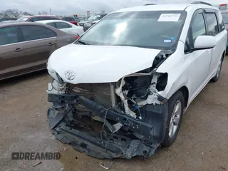 2013 Toyota Sienna LE AAS with VIN 5TDKK3DC1DS382812, listed as a IAAI auction lot 41910799 with 178,315 mi miles and . Bid and sale history available at DreamBid. Image 6.