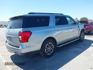 2023 Ford Expedition Max XLT with VIN 1FMJK1J86PEA03874, listed as a IAAI auction lot 41742291 with 45,822 mi miles and . Bid and sale history available at DreamBid. Image 4.