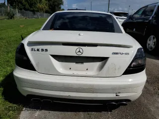 2006 Mercedes-Benz SLK-Class 5.5L AMG with VIN WDBWK73F56F127117, listed as a Copart auction lot 75090334 with 0 mi miles and Salvage Title. Bid and sale history available at carsss.com. Image 6.