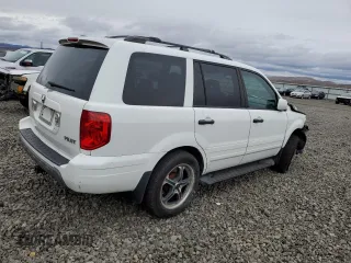 2005 Honda Pilot EX-L with VIN 2HKYF18595H532672, listed as a Copart auction lot 86704284 with 268,018 mi miles and Salvage Title. Bid and sale history available at carsss.com. Image 3.