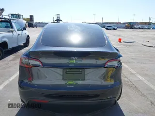 2024 Tesla Model Y с VIN 7SAYGDED9RF091854, выставлен на аукционе IAAI как лот 42382483 с пробегом 14 805 миль миль и . История ставок и продаж доступна на DreamBid. Изображение 16.