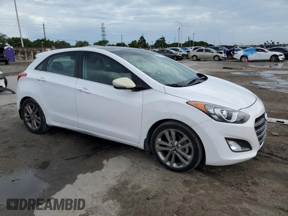 2016 Hyundai Elantra GT with VIN KMHD35LH5GU270492, listed as a Copart auction lot 72853724 with 30,977 mi miles and Salvage Title. Bid and sale history available at carsss.com. Image 4.
