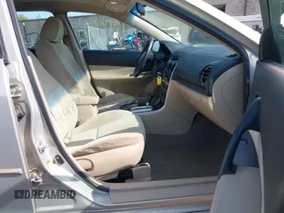 2007 Mazda 6 S Sport VE with VIN 1YVHP82D975M15189, listed as a IAAI auction lot 40605121 with 203,616 mi miles and . Bid and sale history available at carsss.com. Image 5.