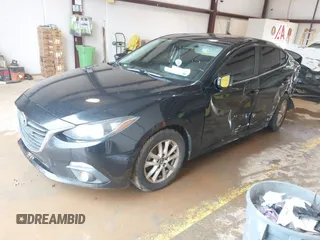 2015 Mazda 3 i Touring z VIN 3MZBM1V70FM163050, wystawiony jako IAAI lot #42236590 z przebiegiem 123 233 mil mil oraz . Historia ofert i sprzedaży dostępna na DreamBid. Obrazek 2.