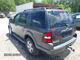 2010 Ford Explorer XLT with VIN 1FMEU7DEXAUA89316, listed as a IAAI auction lot 42143329 with 162,596 mi miles. Bid and sale history available at carsss.com. Image 6.