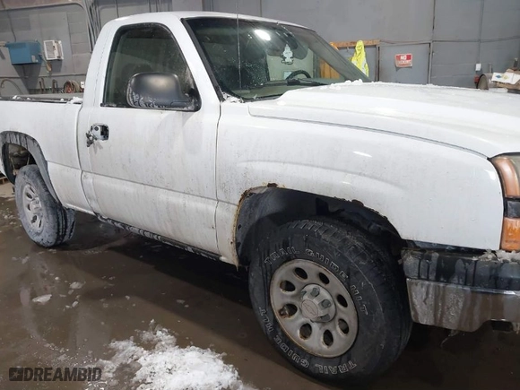 2007 Chevrolet Silverado 1500 Classic Work Truck with VIN 1GCEK14X17Z148323, listed as a IAAI auction lot 41605422 with 223,468 mi miles. Bid and sale history available at carsss.com. Image 6.