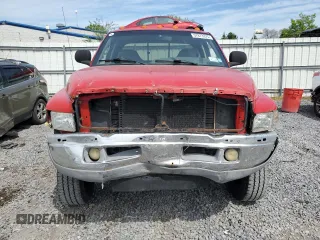 2000 Dodge 2500 z VIN 1B7KF23Z6YJ187490, wystawiony jako Copart lot #57873375 z przebiegiem 238 769 mil mil oraz Szkody całkowita. Historia ofert i sprzedaży dostępna na DreamBid. Obrazek 5.