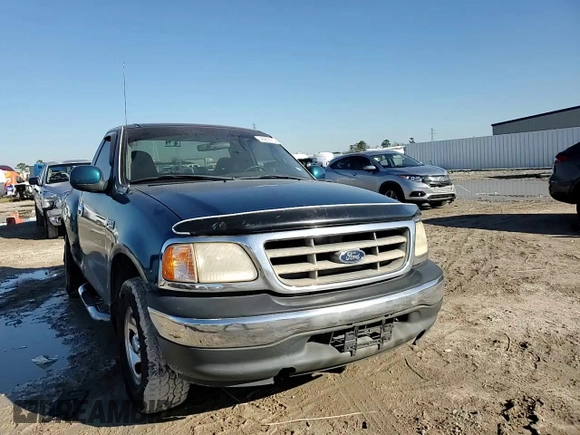 2000 Ford F-150 XL with VIN 1FTZF0724YKB07646, listed as a Copart auction lot 46862275 with 275,872 mi miles and Salvage Title. Bid and sale history available at carsss.com. Image 10.