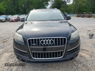 2014 Audi Q7 Premium Plus with VIN WA1LMBFE9ED010441, listed as a Copart auction lot 54121675 with 228,747 mi miles and Clean title. Bid and sale history available at DreamBid. Image 5.