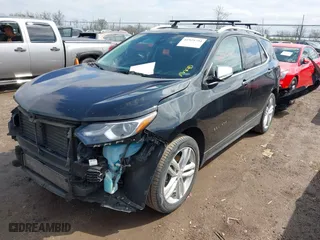 2018 Chevrolet Equinox Premier with VIN 2GNAXWEX4J6252486, listed as a IAAI auction lot 41925794 with 136,040 mi miles. Bid and sale history available at carsss.com. Image 2.