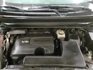 2017 Nissan Pathfinder Platinum with VIN 5N1DR2MM3HC640502, listed as a Copart auction lot 71674195 with 120,696 mi miles and Clean title. Bid and sale history available at DreamBid. Image 17.