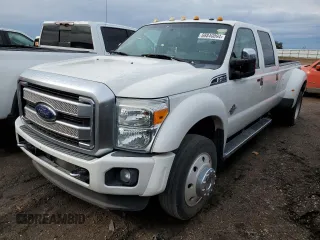 2015 Ford F-450 XL with VIN 1FT8W4DT4FEB69706, listed as a Copart auction lot 68840094 with Not Provided miles and Clean Title. Bid and sale history available at carsss.com. Image 1.