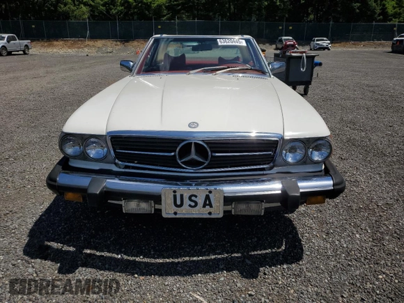 1979 Mercedes-Benz SL with VIN 10704412052681, listed as a Copart auction lot 63620445 with 192,849 mi miles and Clean title. Bid and sale history available at DreamBid. Image 5.