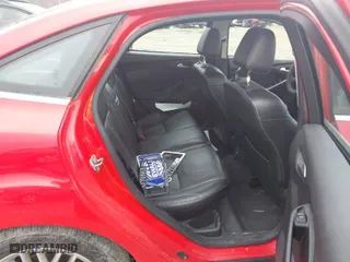 2012 Ford Focus SEL with VIN 1FAHP3H22CL332679, listed as a IAAI auction lot 41880964 with 149,031 mi miles. Bid and sale history available at carsss.com. Image 8.