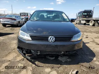 2012 Volkswagen Jetta SE with VIN 3VWDP7AJ4CM346564, listed as a Copart auction lot 52766775 with 157,384 mi miles and Salvage title. Bid and sale history available at DreamBid. Image 5.