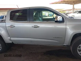 2017 Chevrolet Colorado 2WD LT z VIN 1GCGSCEN1H1272934, wystawiony jako IAAI lot #42046614 z przebiegiem 96 692 mil mil oraz . Historia ofert i sprzedaży dostępna na DreamBid. Obrazek 13.