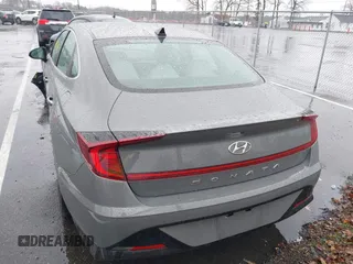 2020 Hyundai Sonata SEL z VIN 5NPEF4JA5LH021064, wystawiony jako IAAI lot #41854623 z przebiegiem 27 450 mil mil oraz . Historia ofert i sprzedaży dostępna na DreamBid. Obrazek 16.