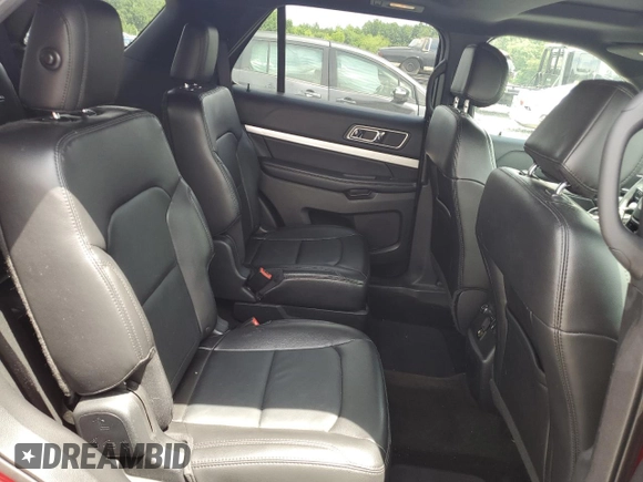 2017 Ford Explorer XLT z VIN 1FM5K8D89HGD94627, wystawiony jako Copart lot #60369945 z przebiegiem 75 951 mil mil oraz Szkoda całkowita • Salvage title. Historia ofert i sprzedaży dostępna na DreamBid. Obrazek 11.