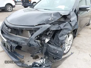 2014 Nissan Altima SV with VIN 1N4AL3APXEC166109, listed as a IAAI auction lot 41919039 with 172,087 mi miles and . Bid and sale history available at DreamBid. Image 6.