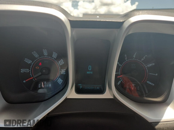 2011 Chevrolet Camaro 2LT с VIN 2G1FC1ED2B9137297, выставлен на аукционе Copart как лот 63842195 с пробегом 223 223 миль миль и Списание • Salvage title. История ставок и продаж доступна на DreamBid. Изображение 9.