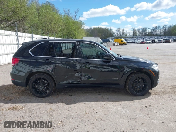 2016 BMW X5 xDrive35i z VIN 5UXKR0C59G0S91533, wystawiony jako IAAI lot #42148818 z przebiegiem 108 550 mil mil oraz . Historia ofert i sprzedaży dostępna na DreamBid. Obrazek 13.