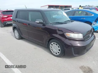 2008 Scion xB with VIN JTLKE50E181004846, listed as a IAAI auction lot 42180821 with 110,142 mi miles. Bid and sale history available at carsss.com. Image 1.