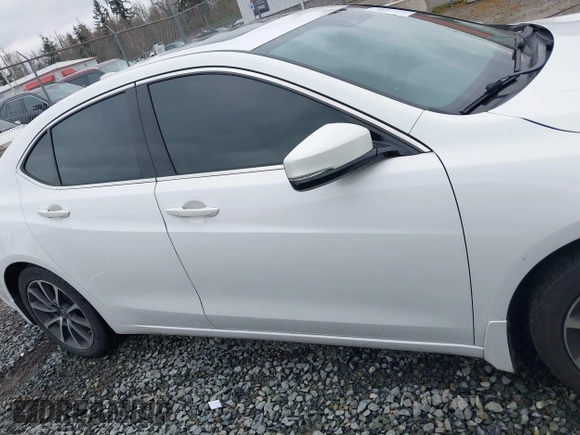 2015 Acura TLX V6 Tech with VIN 19UUB3F57FA009086, listed as a IAAI auction lot 41735411 with 212,203 mi miles. Bid and sale history available at carsss.com. Image 14.