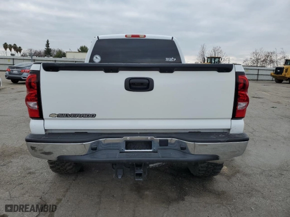 2007 Chevrolet Silverado 1500 Classic LT1 with VIN 1GCEK19Z17Z122251, listed as a Copart auction lot 87057204 with 146,801 mi miles and Salvage Title. Bid and sale history available at carsss.com. Image 6.