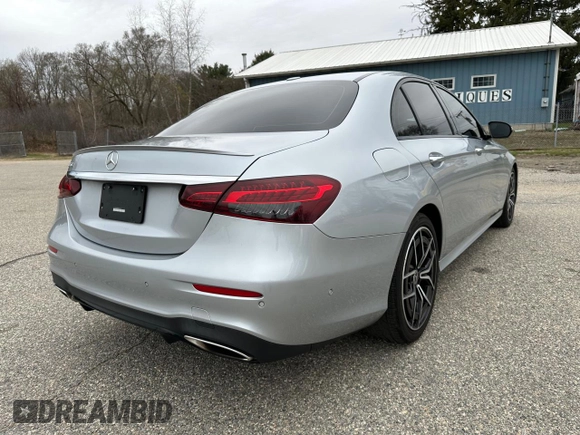 2021 Mercedes-Benz E-Class E 350 with VIN W1KZF8DB4MA920140, listed as a Copart auction lot 54273465 with 90,330 mi miles and Clean Title. Bid and sale history available at carsss.com. Image 4.