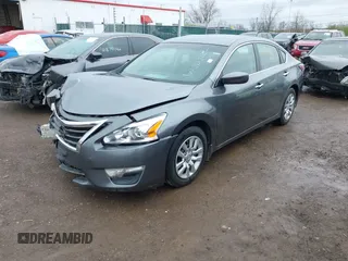 2015 Nissan Altima 2.5 S with VIN 1N4AL3AP4FC145273, listed as a IAAI auction lot 41918180 with 136,239 mi miles. Bid and sale history available at carsss.com. Image 17.
