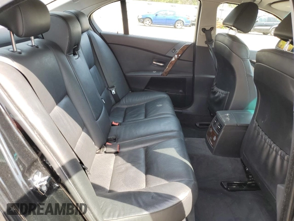 2007 BMW 5 Series 530xi with VIN WBANF73517CY17309, listed as a Copart auction lot 52692025 with 90,817 mi miles and Salvage title. Bid and sale history available at DreamBid. Image 10.