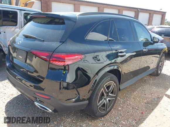 2023 Mercedes-Benz GLC with VIN W1NKM4GB9PU021131, listed as a IAAI auction lot 41923553 with 1 mi miles. Bid and sale history available at carsss.com. Image 4.